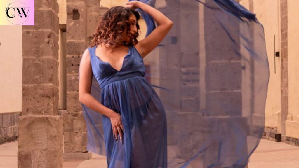 best_captions_for_blue_dress