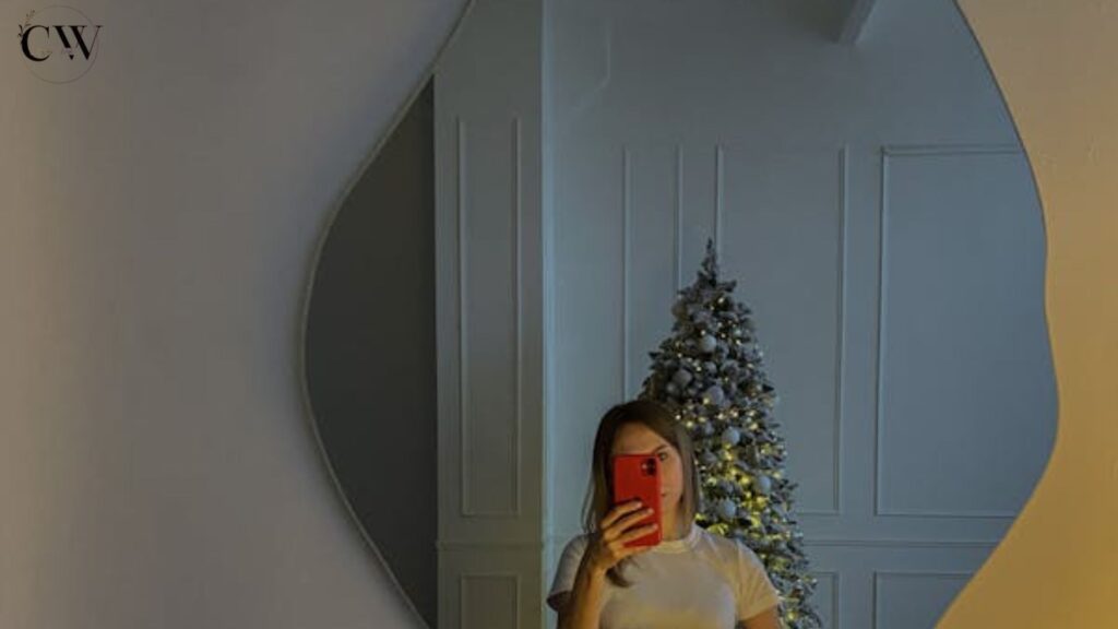 aesthetic-instagram-mirror-selfie-captions